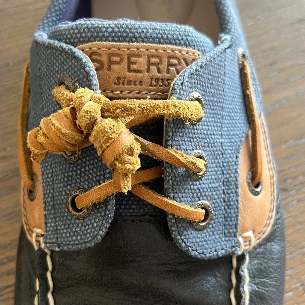Sperry Women's Songfish Waxy‎ Canvas Boat Shoes Size 10